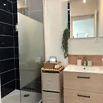 Apartman L'ecrin - Spacieux, Terrasse & Centre A Pied